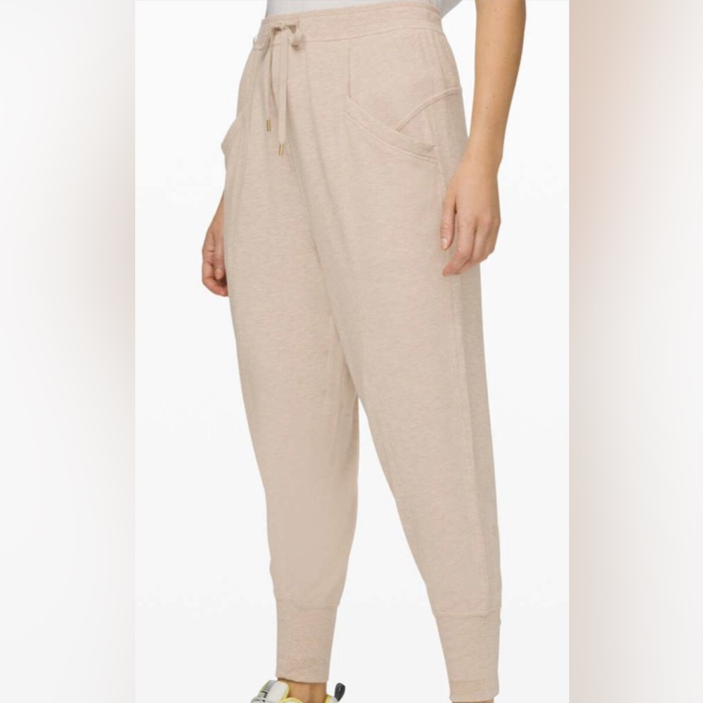 Lululemon Athletica Beige Jogger Pants